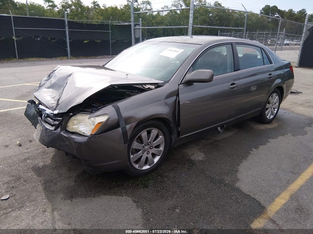 45662851 :رقم المزاد ، 4T1BK36B35U033955 vin ، 2005 Toyota Avalon Xls مزاد بيع