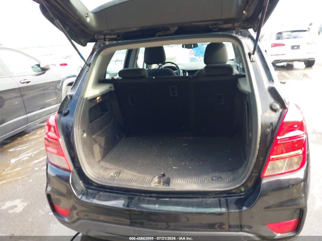 3GNCJKSB7LL173226 Chevrolet Trax Fwd Ls