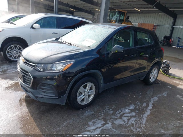 3GNCJKSB7LL173226 Chevrolet Trax Fwd Ls