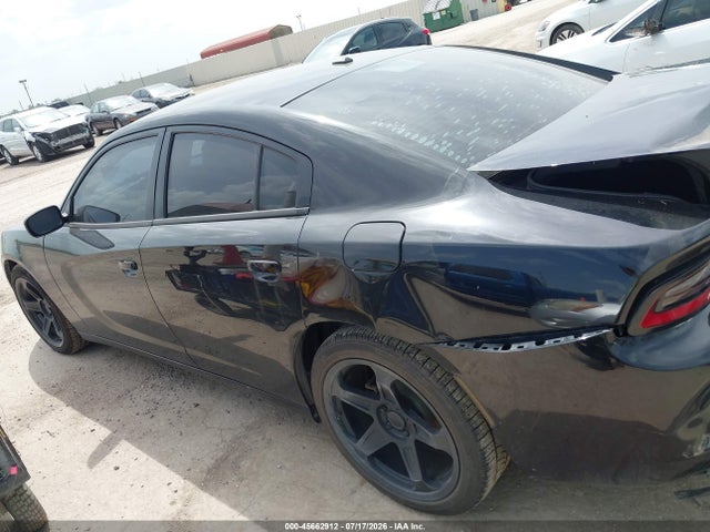 2C3CDXBG6JH173964 Dodge Charger Sxt Rwd
