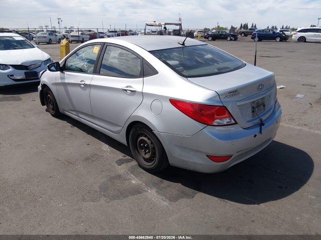 Hyundai ACCENT SE 2016 KMHCT4AE5GU083669 Image 3