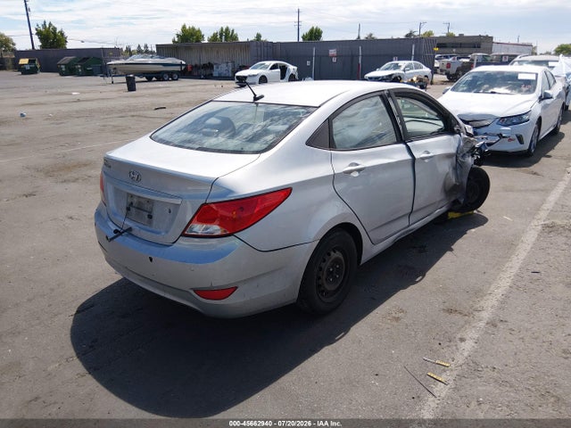 Hyundai ACCENT SE 2016 KMHCT4AE5GU083669 Image 4
