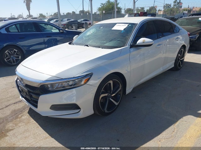 Honda ACCORD LX 2018 1HGCV1F14JA164417 Image 2