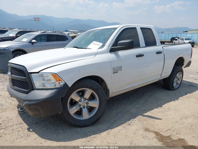 45662965 :رقم المزاد ، 1C6RR7FG3KS645542 vin ، 2019 Ram 1500 Classic Tradesman  4x4 6'4 Box مزاد بيع