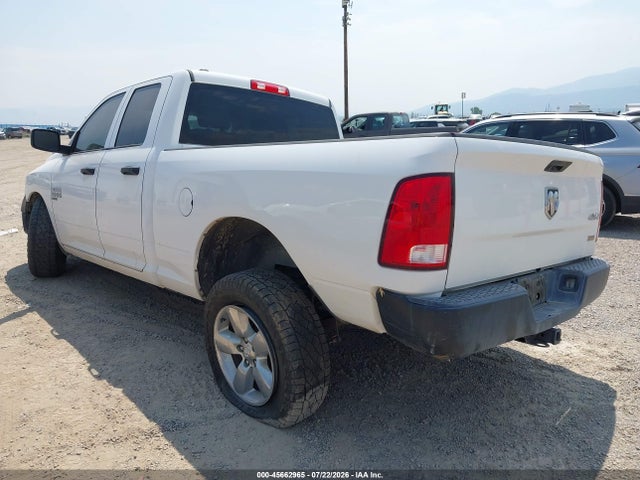 45662965 :رقم المزاد ، 1C6RR7FG3KS645542 vin ، 2019 Ram 1500 Classic Tradesman  4x4 6'4 Box مزاد بيع