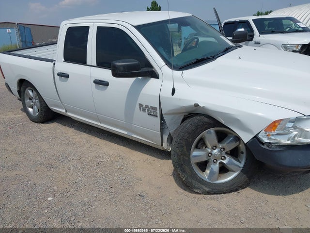 45662965 :رقم المزاد ، 1C6RR7FG3KS645542 vin ، 2019 Ram 1500 Classic Tradesman  4x4 6'4 Box مزاد بيع