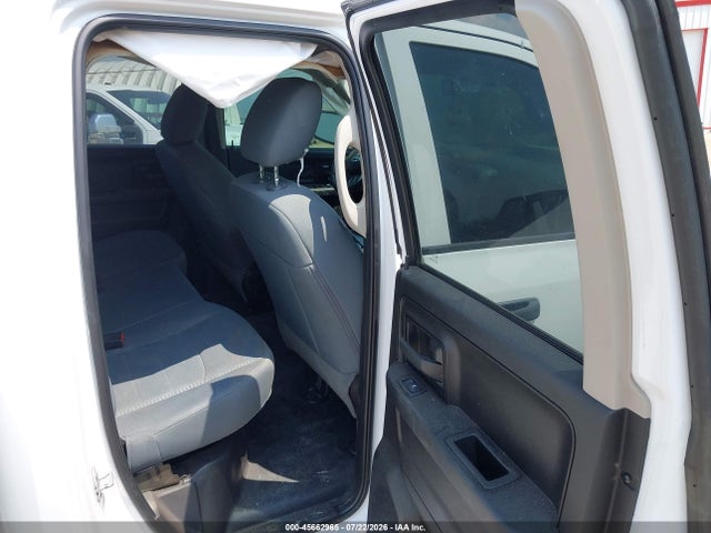 45662965 :رقم المزاد ، 1C6RR7FG3KS645542 vin ، 2019 Ram 1500 Classic Tradesman  4x4 6'4 Box مزاد بيع