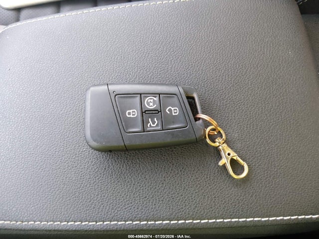 3VV4X7B28RM018715 Volkswagen Taos 1.5t Sel