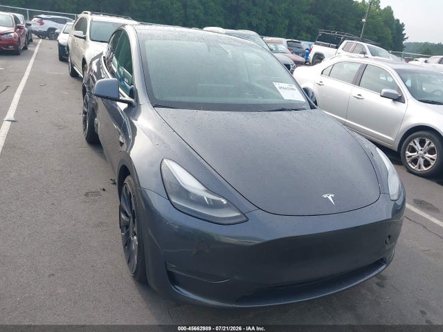 Tesla Model Y Performance Dual Motor All-wheel Drive 2022 7SAYGDEF2NF366122 Image 12