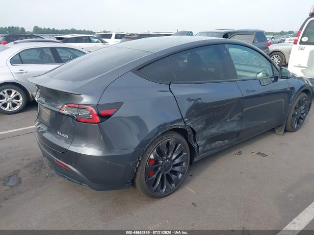 Tesla Model Y Performance Dual Motor All-wheel Drive 2022 7SAYGDEF2NF366122 Image 4