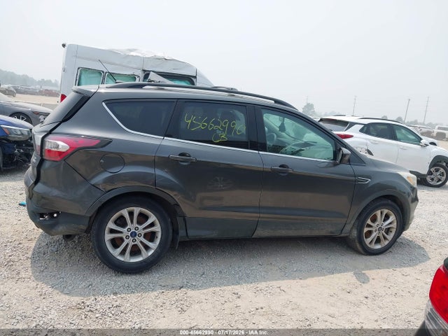 2017 Ford Escape Se მანქანა იყიდება აუქციონზე, vin: 1FMCU9GD9HUB41583, აუქციონის ნომერი: 45662990