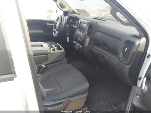 Продажа на аукционе авто 2020 Chevrolet Silverado 1500 2wd  Short Bed Custom, vin: 3GCPWBEH4LG265818, номер лота: 45663010