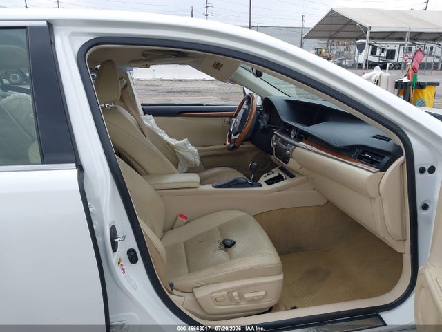 2014 Lexus Es 300h მანქანა იყიდება აუქციონზე, vin: JTHBW1GG2E2066026, აუქციონის ნომერი: 45663017