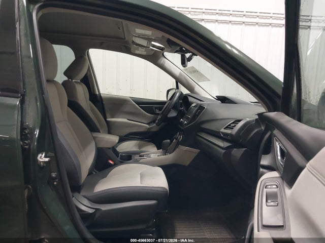 Продаж на аукціоні авто 2023 Subaru Forester Premium, vin: JF2SKAEC4PH495733, номер лоту: 45663037