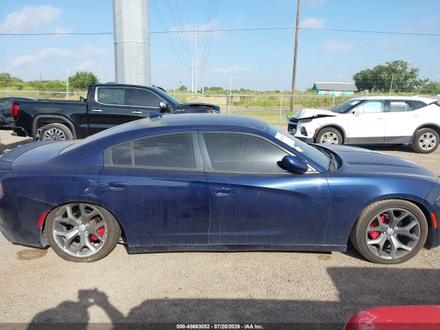 2015 Dodge Charger Sxt მანქანა იყიდება აუქციონზე, vin: 2C3CDXHG5FH795616, აუქციონის ნომერი: 45663052
