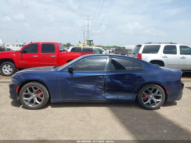 2015 Dodge Charger Sxt მანქანა იყიდება აუქციონზე, vin: 2C3CDXHG5FH795616, აუქციონის ნომერი: 45663052