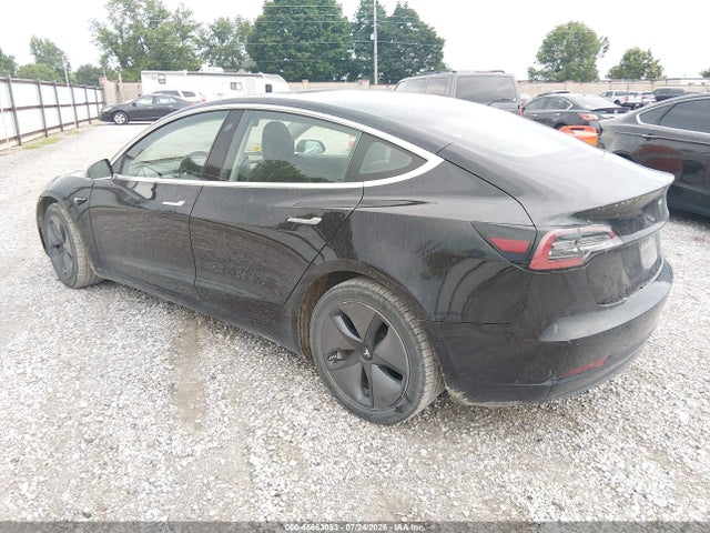 2018 Tesla Model 3 Long Range/performance მანქანა იყიდება აუქციონზე, vin: 5YJ3E1EB1JF070852, აუქციონის ნომერი: 45663053