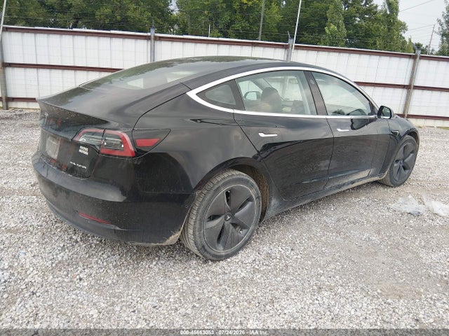 2018 Tesla Model 3 Long Range/performance მანქანა იყიდება აუქციონზე, vin: 5YJ3E1EB1JF070852, აუქციონის ნომერი: 45663053