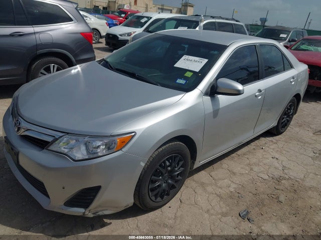 Toyota CAMRY LE 2014 4T4BF1FK6ER444796 Image 2