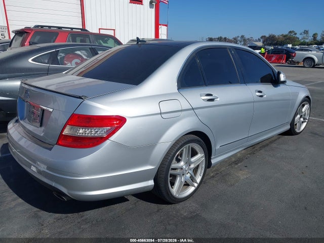 45663094 :رقم المزاد ، WDDGF54X89R068398 vin ، 2009 Mercedes-benz C 300 Luxury/sport مزاد بيع