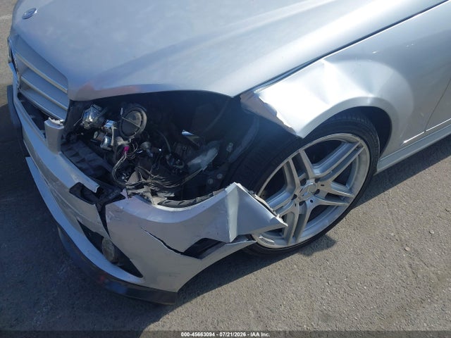 45663094 :رقم المزاد ، WDDGF54X89R068398 vin ، 2009 Mercedes-benz C 300 Luxury/sport مزاد بيع