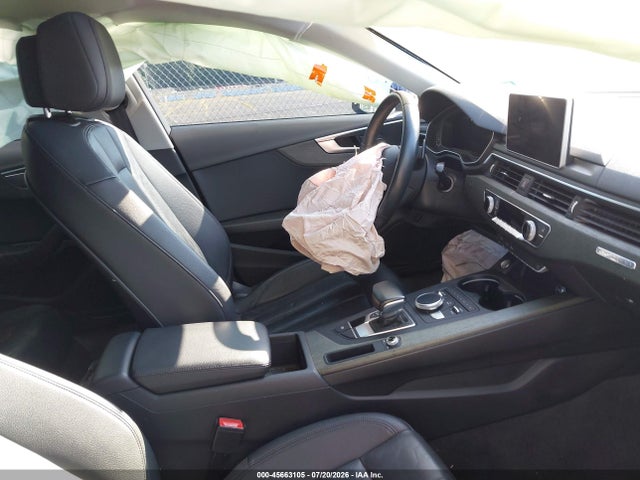 45663105 :رقم المزاد ، WAUDNAF4XJN017232 vin ، 2018 Audi A4 2.0t Premium/2.0t Tech Premium مزاد بيع