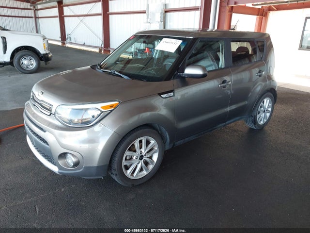 KIA SOUL + 2018 KNDJP3A56J7596445 Image 2