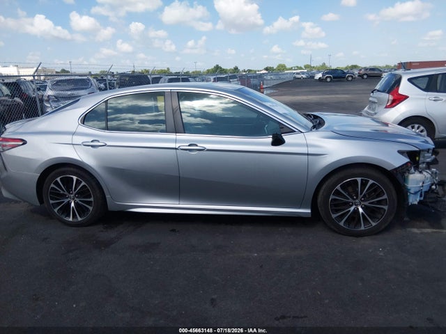 2018 Toyota Camry Se მანქანა იყიდება აუქციონზე, vin: 4T1B11HK6JU501207, აუქციონის ნომერი: 45663148