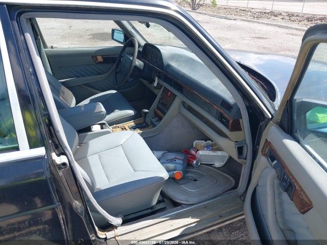 Продаж на аукціоні авто 1991 Mercedes-benz 560 Sel, vin: WDBCA39EXMA602879, номер лоту: 45663156