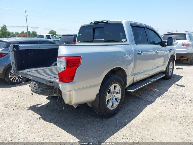1N6AA1E68HN570831 Nissan TITAN SV