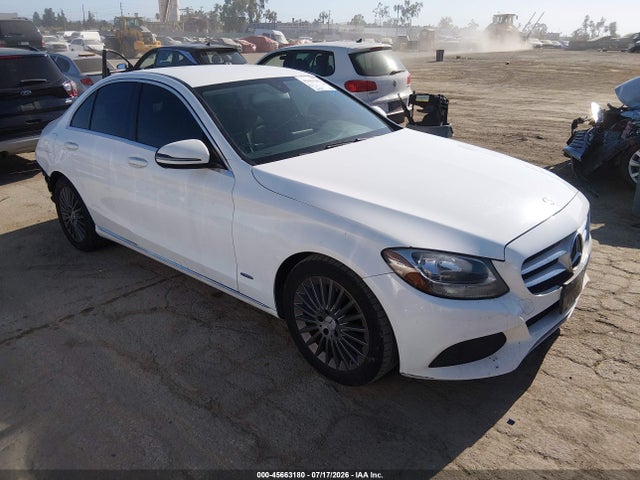 Aukcja sprzedaży 2016 Mercedes-benz C 300, vin: 55SWF4JB8GU172268, numer aukcji: 45663180