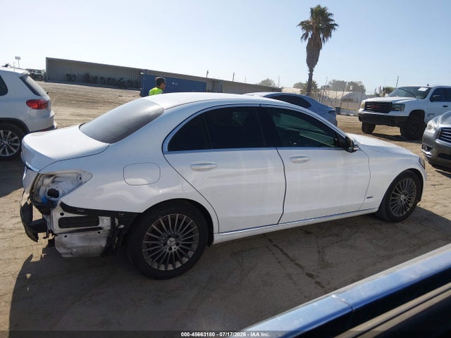 Aukcja sprzedaży 2016 Mercedes-benz C 300, vin: 55SWF4JB8GU172268, numer aukcji: 45663180