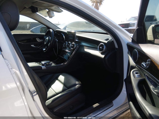 Aukcja sprzedaży 2016 Mercedes-benz C 300, vin: 55SWF4JB8GU172268, numer aukcji: 45663180