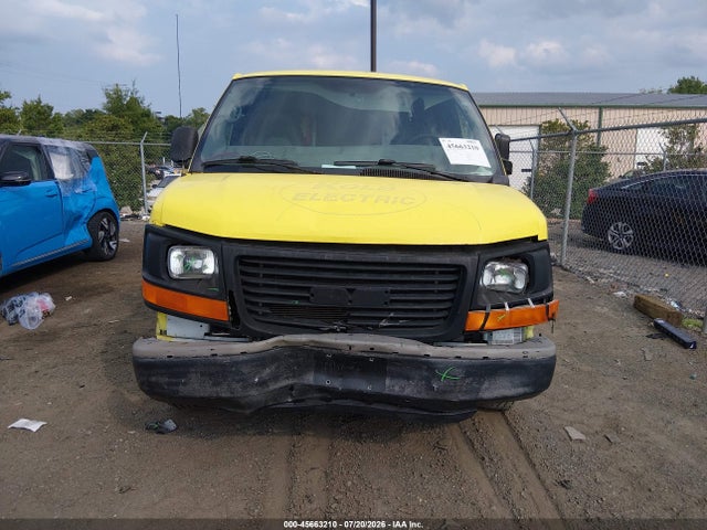 Продажа на аукционе авто 2006 Gmc Savana Work Van, vin: 1GTFG15X661156063, номер лота: 45663210