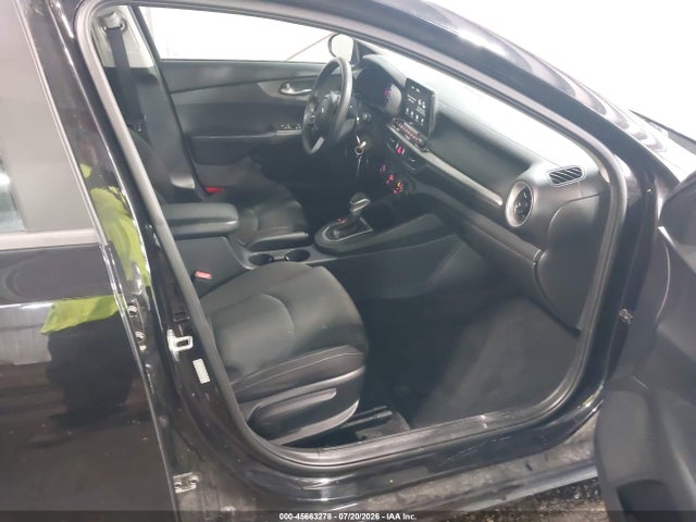 Продажа на аукционе авто 2021 Kia Forte Lxs, vin: 3KPF24AD3ME333271, номер лота: 45663278