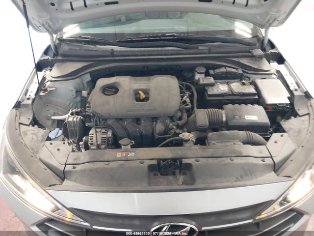 Hyundai ELANTRA SE 2019 5NPD74LF9KH487595 Image 10