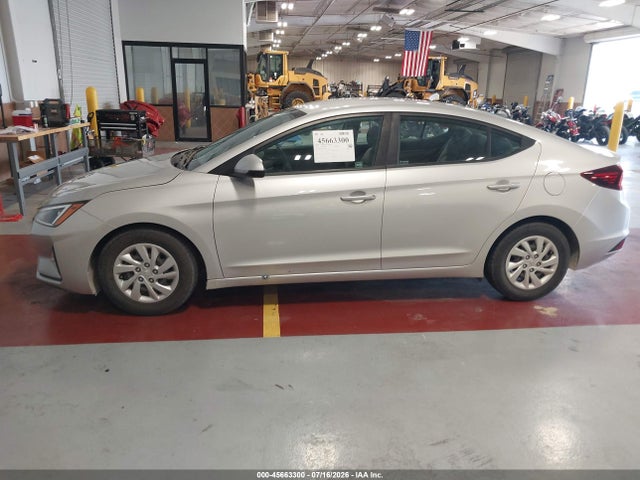 Hyundai ELANTRA SE 2019 5NPD74LF9KH487595 Image 19