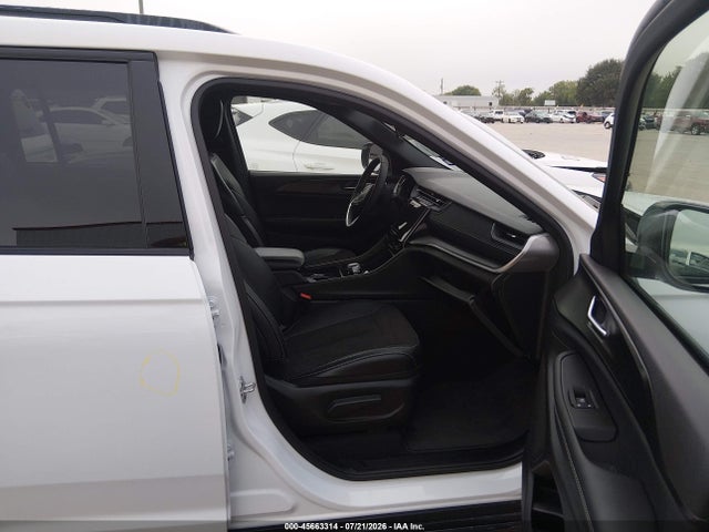 2025 Jeep Grand Cherokee L Altitude 4x2 მანქანა იყიდება აუქციონზე, vin: 1C4RJJAG5S8678155, აუქციონის ნომერი: 45663314