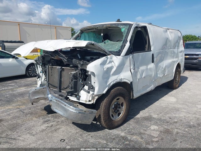 2021 Gmc Savana Cargo Rwd 2500 Regular Wheelbase Work Van მანქანა იყიდება აუქციონზე, vin: 1GTW7AFP7M1212636, აუქციონის ნომერი: 45663355