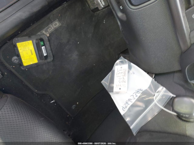 KIA Optima Lx 2018 KNAGT4L34J5213909 Image 18