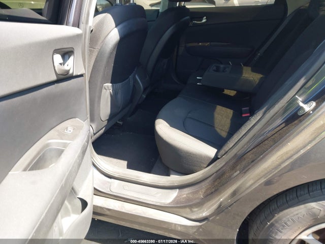 KIA Optima Lx 2018 KNAGT4L34J5213909 Image 8