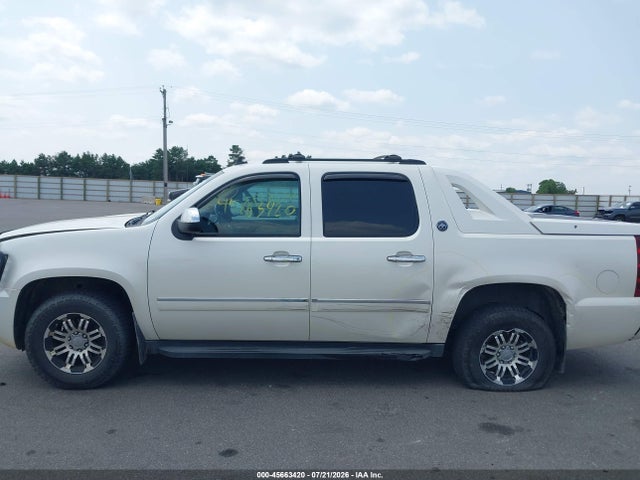 Продаж на аукціоні авто 2013 Chevrolet Avalanche Ltz, vin: 3GNTKGE7XDG352839, номер лоту: 45663420