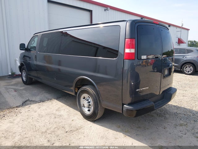 Chevrolet Express 3500 Ls 2017 1GAZGNFG9H1294484 Image 3