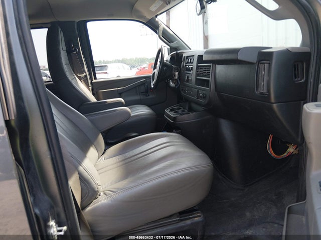Chevrolet Express 3500 Ls 2017 1GAZGNFG9H1294484 Image 5