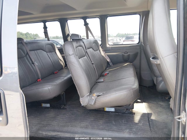 Chevrolet Express 3500 Ls 2017 1GAZGNFG9H1294484 Image 8
