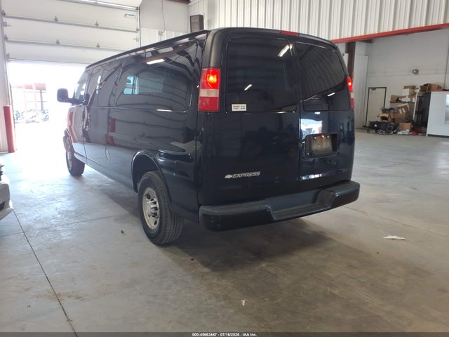 Chevrolet Express 3500 Ls 2017 1GAZGNFG6H1293678 Image 3
