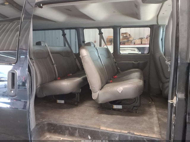 Chevrolet Express 3500 Ls 2017 1GAZGNFG6H1293678 Image 8