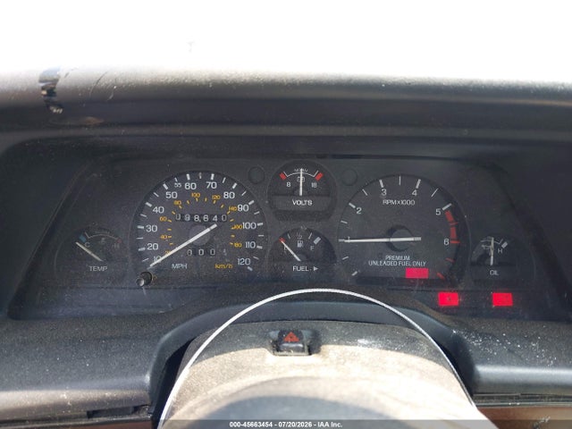 45663454 :رقم المزاد ، 1FAPP6241PH127855 vin ، 1993 Ford Thunderbird Lx مزاد بيع