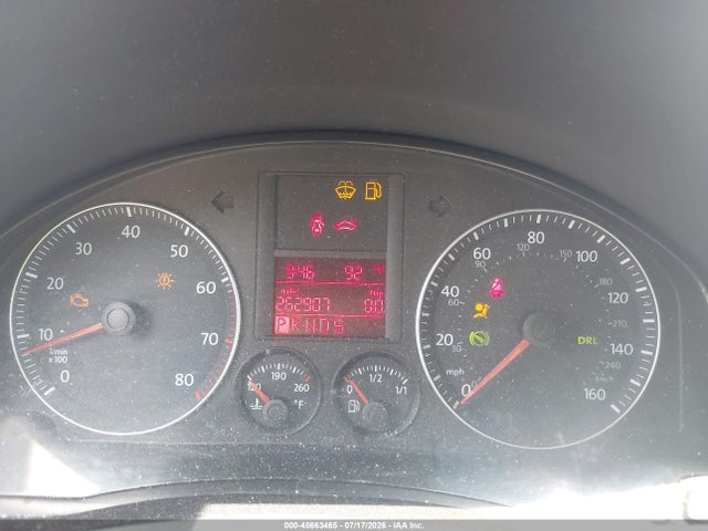 45663465 :رقم المزاد ، 3VWHM71K48M165135 vin ، 2008 Volkswagen Jetta S مزاد بيع