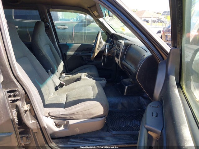 45663496 :رقم المزاد ، 1FMZU77E01UC00257 vin ، 2001 Ford Explorer Sport Trac مزاد بيع